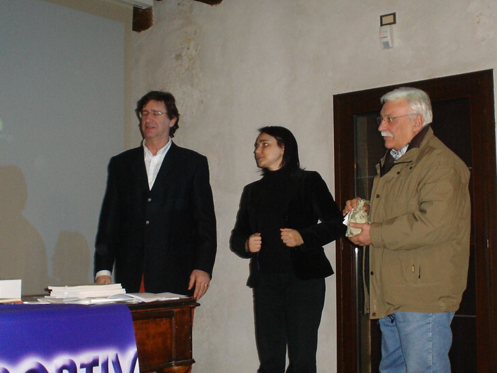 sport_salute_07_23