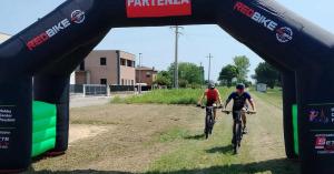 cyclingteamportotolle 19b82d5c82124d37a2392121e8681ea9