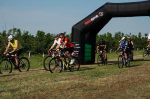 cyclingteamportotolle e79354b2f66b4789ab182b054b78eb60