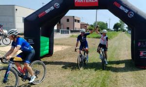 cyclingteamportotolle ed1f72dd08bb4c1c9354148678c41533